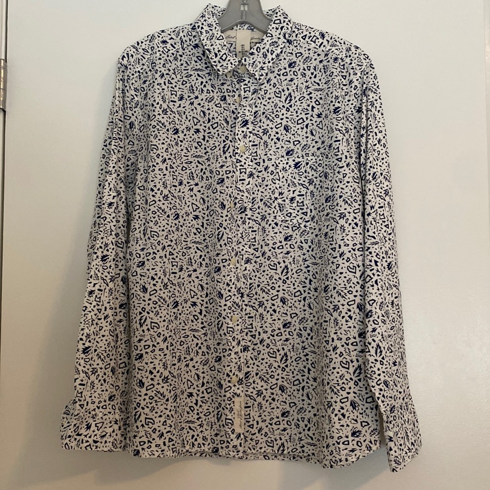 Mens long sleeve button down - Size Large